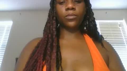 Snapshot of thenaturalgoddess chatting on 10, 4, 2026 TheNaturalGoddess online show from 10, 4, 2026