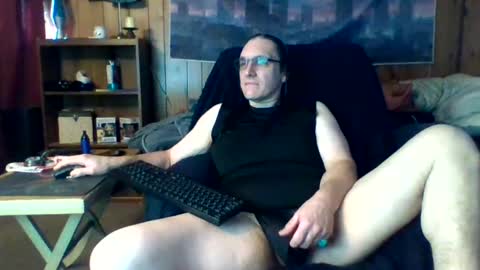 Snapshot of theneonraven chatting on 2, 10, 2025 The Neon Raven online show from 2, 10, 2025