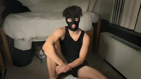 theos_hole online show from 12, 6, 2026