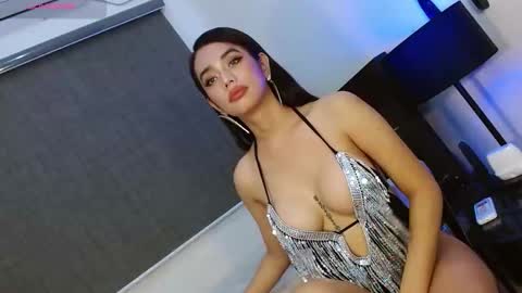 Amber DONT FORGET TO FOLLOW ME AND THUMBS UP online show from 26, 1, 2025