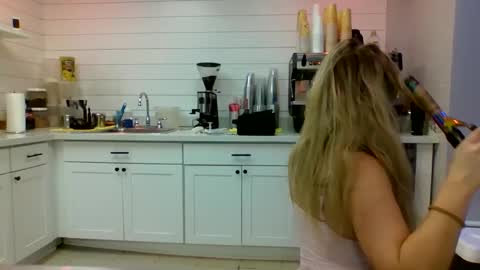 Snapshot of therealbabygofficial chatting on 9, 1, 2025 therealbabygofficial online show from 9, 1, 2025