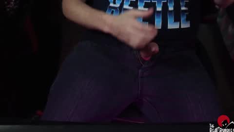 Snapshot of therealbumbles chatting on 2, 10, 2025 Bumbles or B online show from 2, 10, 2025