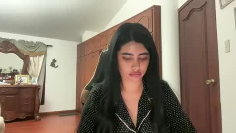 Snapshot of therealcamilabaddie chatting on 12, 1, 2025 therealcamilabaddie online show from 12, 1, 2025