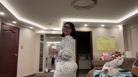 Snapshot of therealcamilabaddie chatting on 21, 9, 2025 therealcamilabaddie online show from 21, 9, 2025