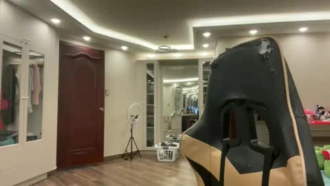 Snapshot of therealcamilabaddie chatting on 18, 11, 2025 therealcamilabaddie online show from 18, 11, 2025