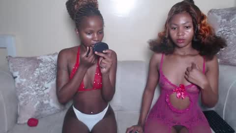 Snapshot of therealdesire chatting on 17, 5, 2026 therealdesire online show from 17, 5, 2026