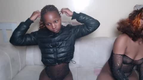 Snapshot of therealdesire chatting on 19, 5, 2026 therealdesire online show from 19, 5, 2026