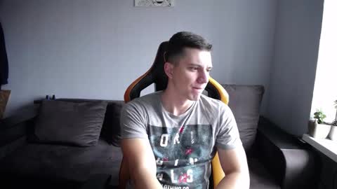 Nick   online show from 12, 11, 2025