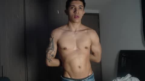 thesaint_xxx online show from 18, 10, 2025