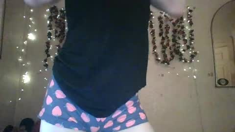 sillymillie0 online show from 9, 7, 2026