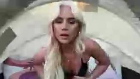 Snapshot of theskylarhayes chatting on 2, 4, 2026 Skylarrrr online show from 2, 4, 2026