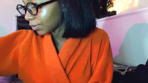 thestellacoraline online show from 21, 12, 2025