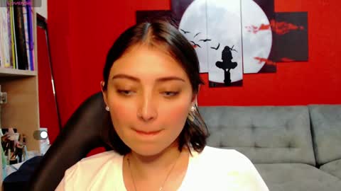 Snapshot of thesweethari chatting on 23, 1, 2025 I dont do real meetings My bio online show from 23, 1, 2025