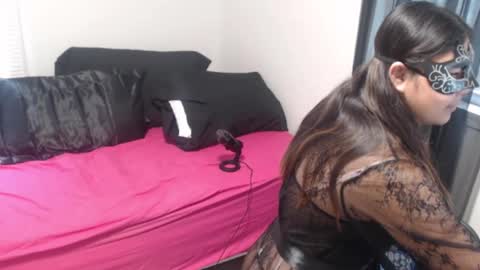 TheTease Room online show from 13, 10, 2025