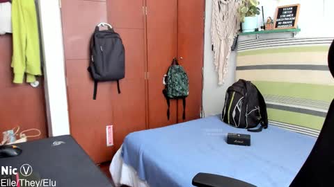 Nicole online show from 19, 2, 2026