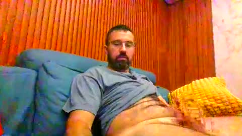 Snapshot of theviper1990 chatting on 4, 6, 2026 Carlos1990 online show from 4, 6, 2026