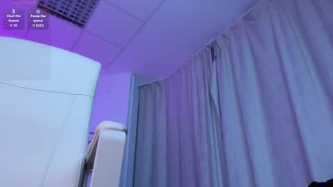 Snapshot of thewizardli chatting on 6, 10, 2025 Liz online show from 6, 10, 2025