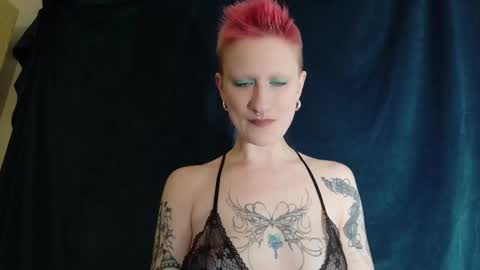 pinky promise online show from 17, 1, 2026