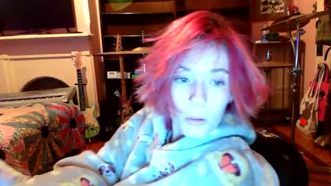 Snapshot of theysin chatting on 5, 4, 2026 theysin online show from 5, 4, 2026