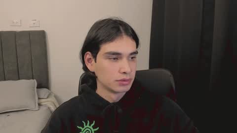 thiaan__ online show from 14, 12, 2024