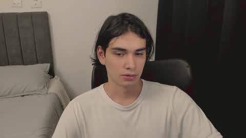 thiaan__ online show from 22, 12, 2024