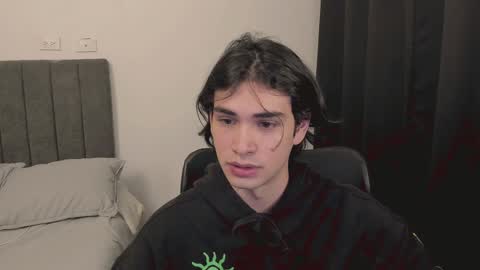 thiaan__ online show from 10, 1, 2025