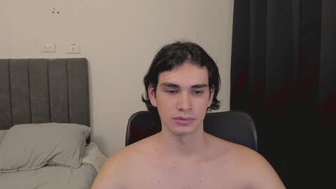 thiaan__ online show from 10, 1, 2025