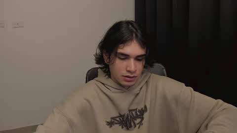 thiaan__ online show from 11, 2, 2025