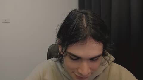 thiaan__ online show from 20, 2, 2025