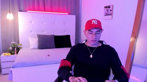 Thiago  online show from 19, 4, 2026