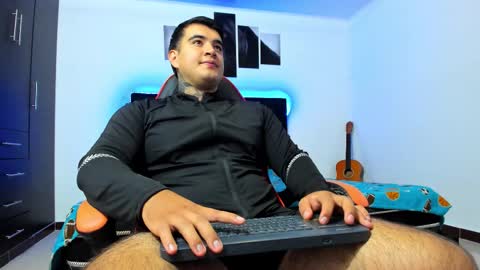 Thiago online show from 10, 3, 2026