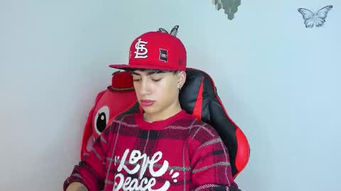 Snapshot of thiago_dv chatting on 4, 12, 2025 Thiago online show from 4, 12, 2025
