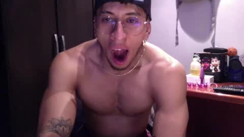 Snapshot of thiago_happy chatting on 9, 3, 2025 thiago_happy online show from 9, 3, 2025