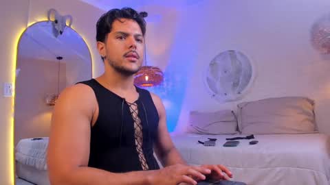 Thiago online show from 29, 10, 2025