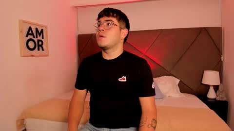 Snapshot of thiago_occonor chatting on 28, 10, 2025 thiago_occonor online show from 28, 10, 2025