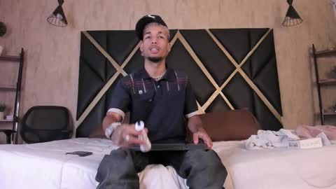 ThiagoFerreti online show from 10, 9, 2025