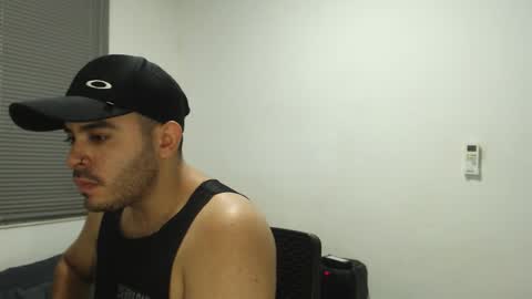 Thiago online show from 12, 11, 2025