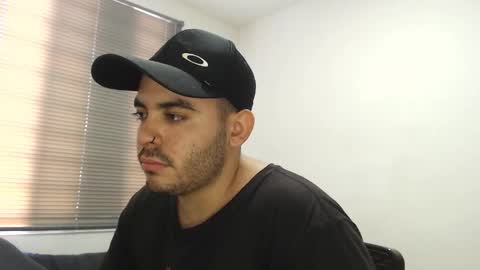 Thiago online show from 1, 12, 2025