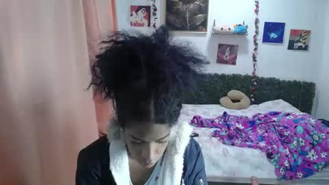 thiana_horny online show from 20, 6, 2026