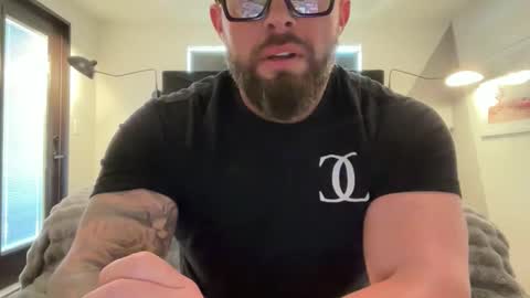 thiccbull12 online show from 20, 5, 2026