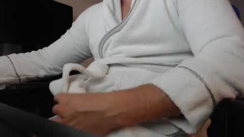 thickandready9090 online show from 9, 11, 2025