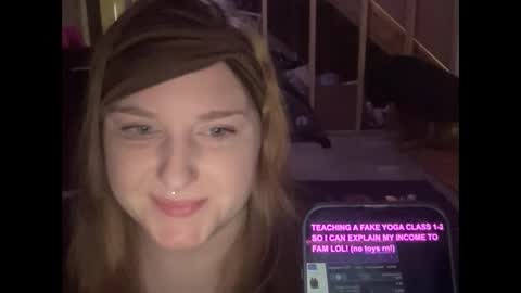 Snapshot of thickgingergoddess chatting on 5, 2, 2025 Ariel online show from 5, 2, 2025