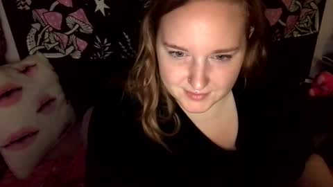 Snapshot of thickgingergoddess chatting on 13, 10, 2025 Ariel online show from 13, 10, 2025
