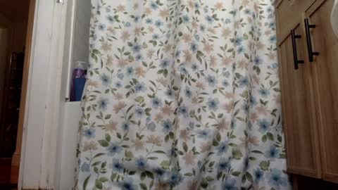 thickhead696 online show from 6, 4, 2026