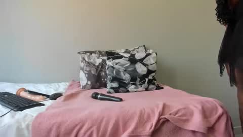 thickleeyanax online show from 4, 2, 2025