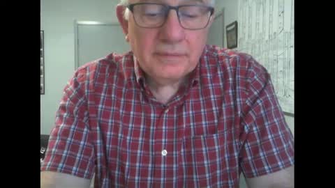 Snapshot of thickmelnik chatting on 30, 4, 2026 James online show from 30, 4, 2026