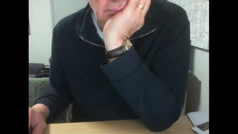 Snapshot of thickmelnik chatting on 16, 5, 2026 James online show from 16, 5, 2026