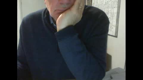 Snapshot of thickmelnik chatting on 28, 5, 2026 James online show from 28, 5, 2026