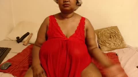 Snapshot of thicksexymellons chatting on 5, 11, 2025 Pat online show from 5, 11, 2025