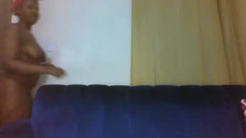 thickyannah online show from 7, 10, 2025